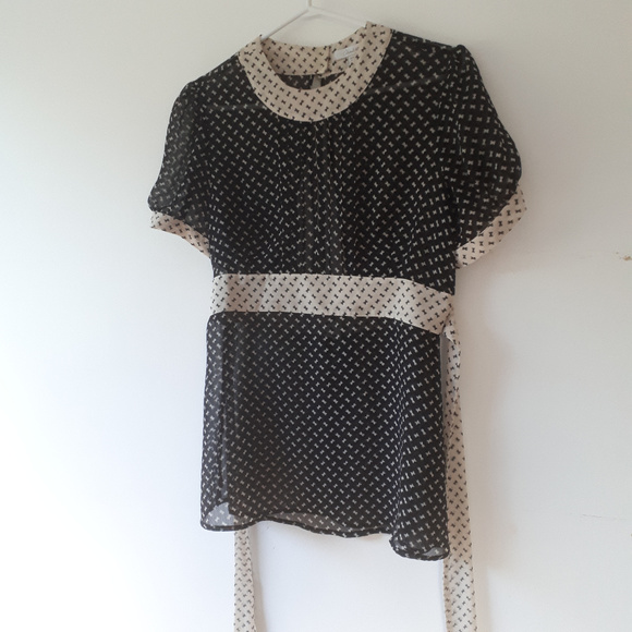 Charlotte Russe Blouse Open Back Tie Waist Sz M - Picture 1 of 8